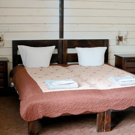 Orlyne Gnizdo Hotel แชร์นิฟซี ภายนอก รูปภาพ