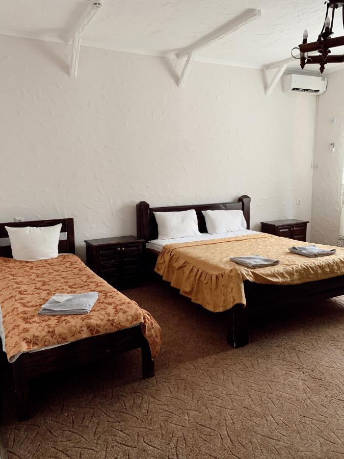 Orlyne Gnizdo Hotel แชร์นิฟซี ภายนอก รูปภาพ