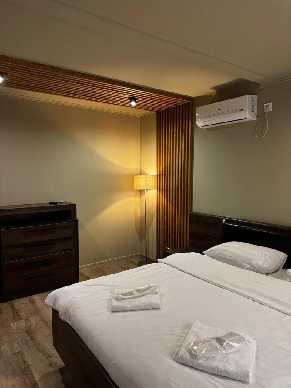 Orlyne Gnizdo Hotel แชร์นิฟซี ห้อง รูปภาพ